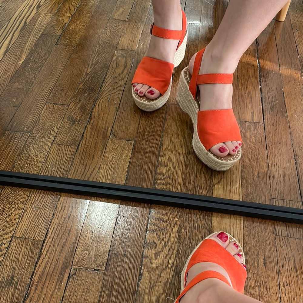 Summery wedges